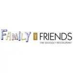 Logo mit den Worten Family und Friends, wobei Family in bunten, verspielten Buchstaben geschrieben ist, AND in einem goldenen Kasten steht und FRIENDS in fetter schwarzer Schrift. Darunter steht "The Snuggly Restaurant".