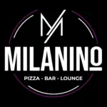 Logo für die Milanino Pizza Bar Lounge. Fettgedruckter weißer Schriftzug „MILANINO“ sowie „PIZZA – BAR – LOUNGE“ auf schwarzem Hintergrund, darüber ein stilisiertes „M“ und den Schriftzug umrahmende, violett akzentuierte kreisförmige Linien.